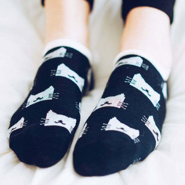 Black Cat Pattern Socks